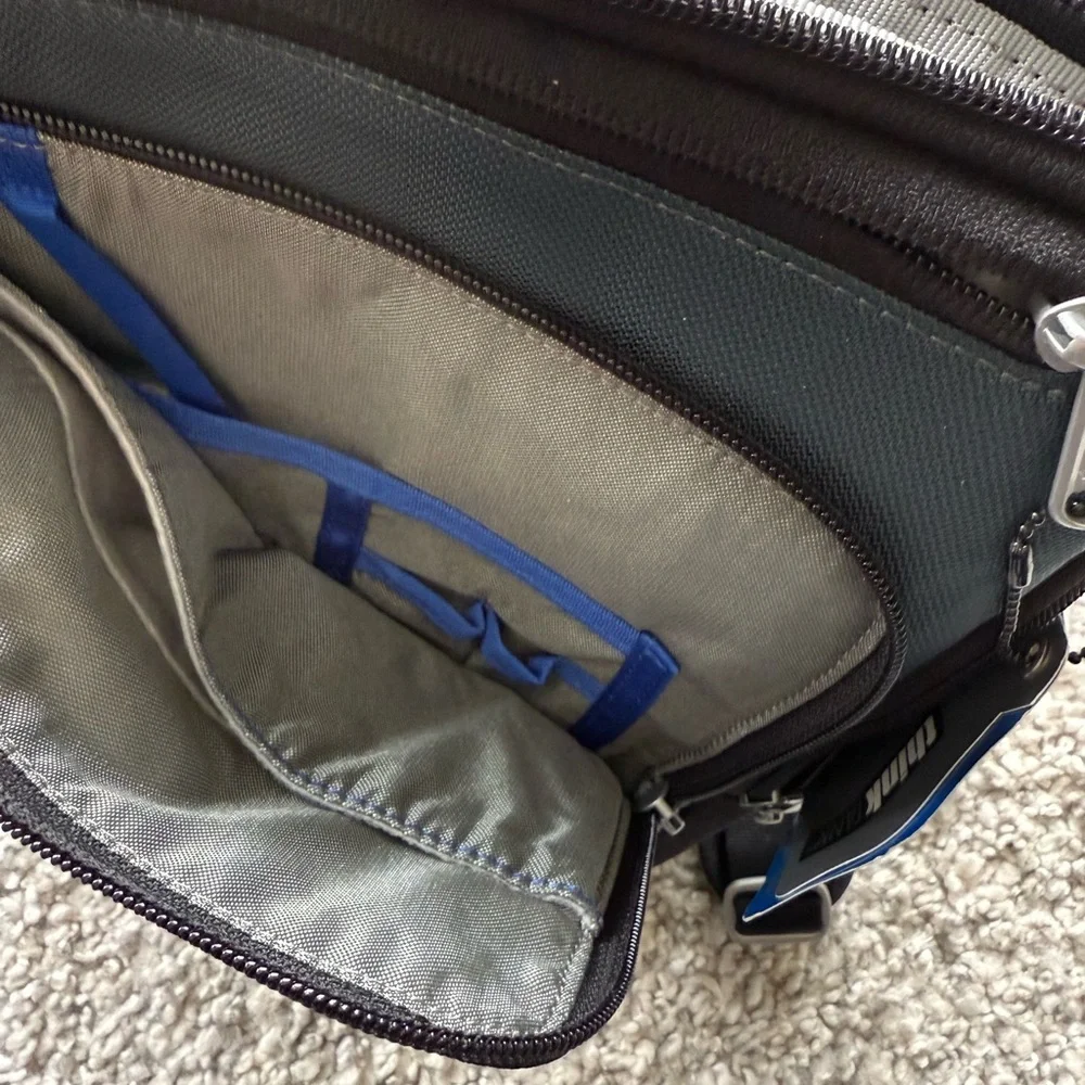 Think Tank My 2nd Brain Tablet Bag - Harbor Blue